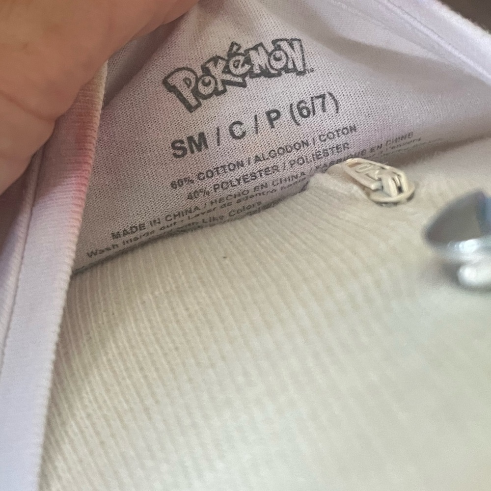 Pokémon tie-dye size small - Picture 2 of 3